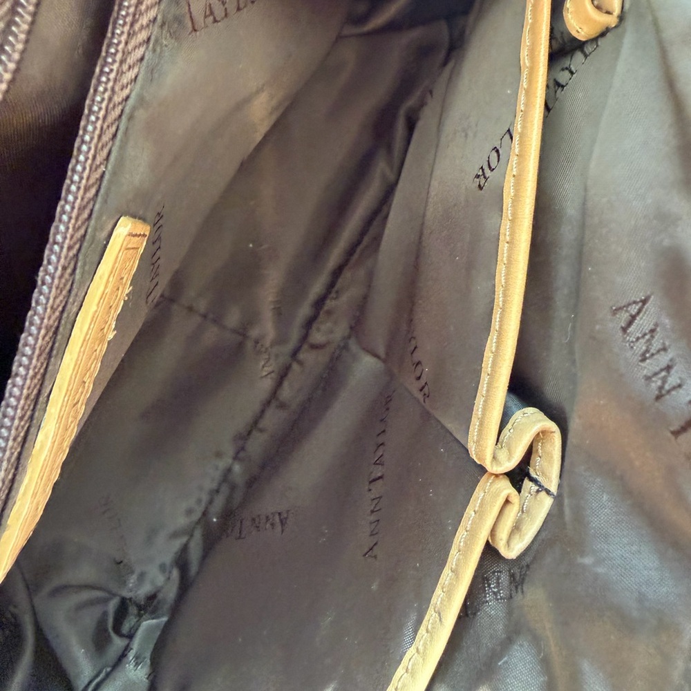 Ann Taylor Elegant Tan Woven Shoulder Bag - Picture 3 of 4